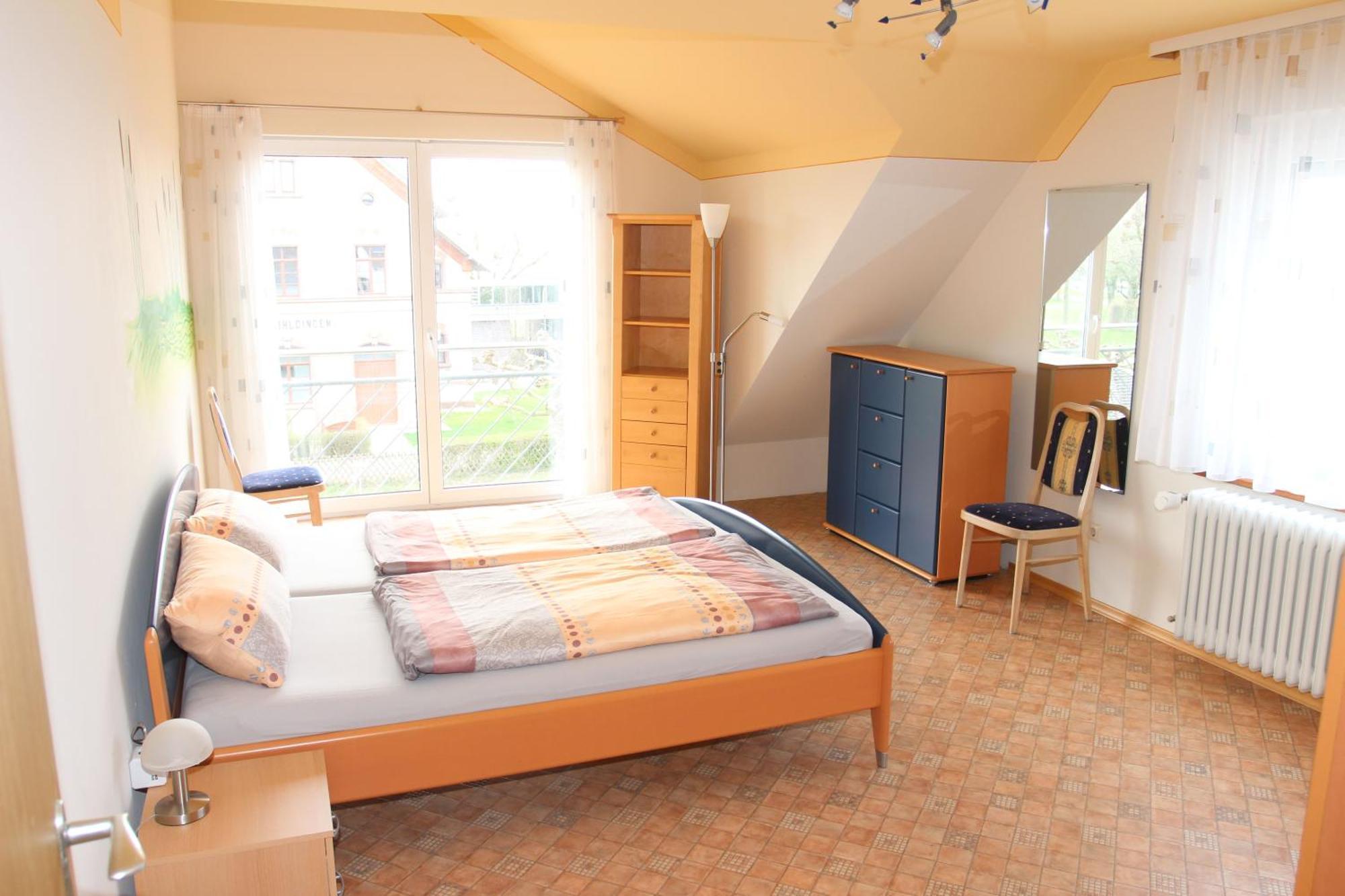 Ferienwohnung "Altbau" 2OG ohne Balkon