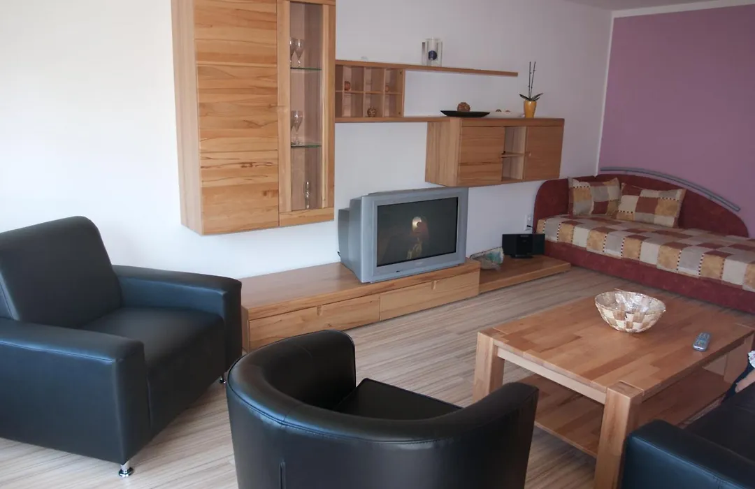 Ferienwohnung und Pension Antje Ekert-1